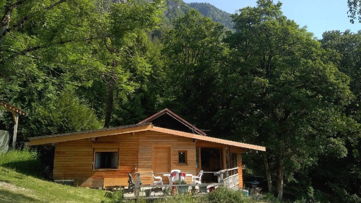 Marignier Ski Chalet | Wooden Chalet Combe des Feux