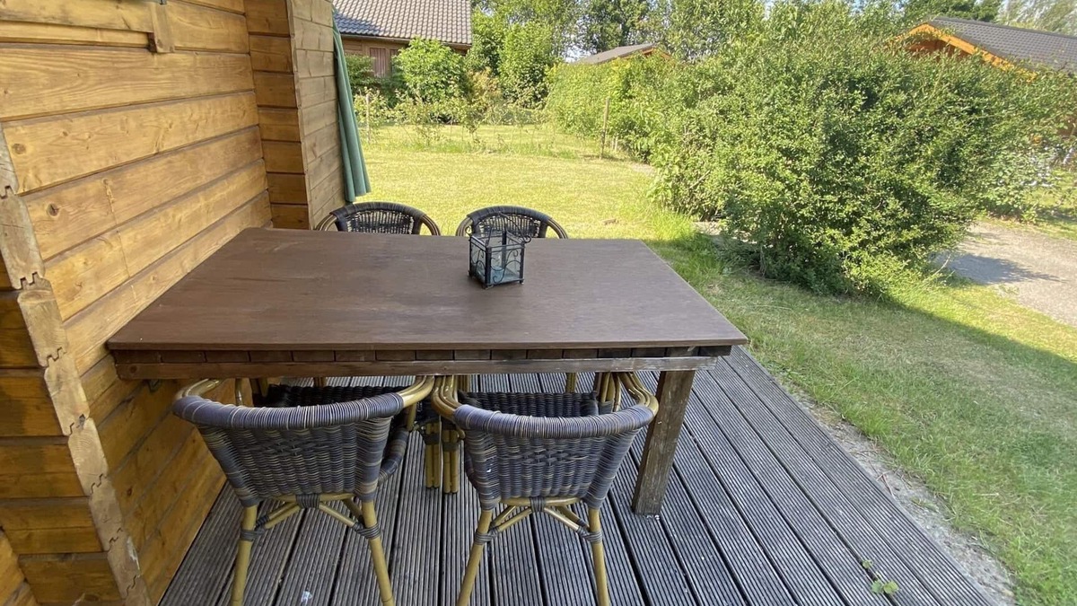 Ossenisse House | Wooden chalet for 4 people in a small holiday park in Ossenisse