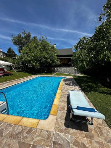 Dirfys-Messapia Ski Chalet | Wooden cottage with private pool near to sea