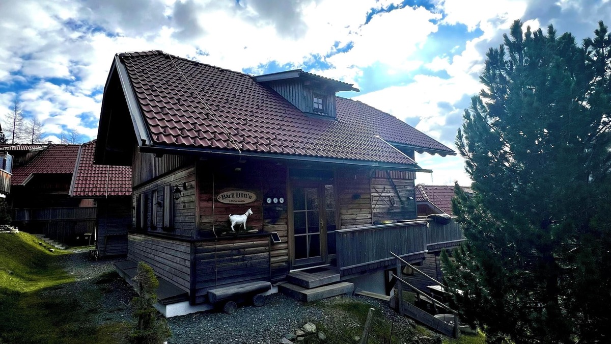 Reichenau House | Wooden house, southern slope location 1850m above sea level, skiing/hiking area