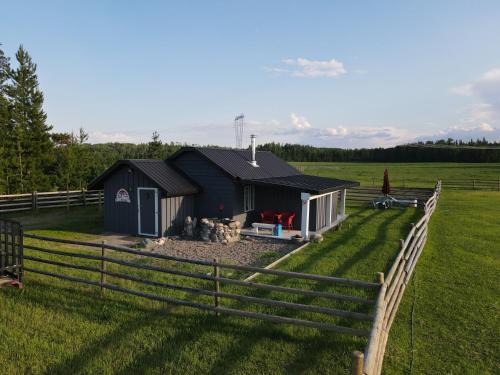 Prince George Cabin | Woodhouse Cottages And Ranch