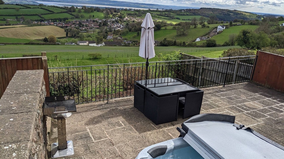 Littledean House | Woodland Barn | Dog-friendly w/hot tub and views