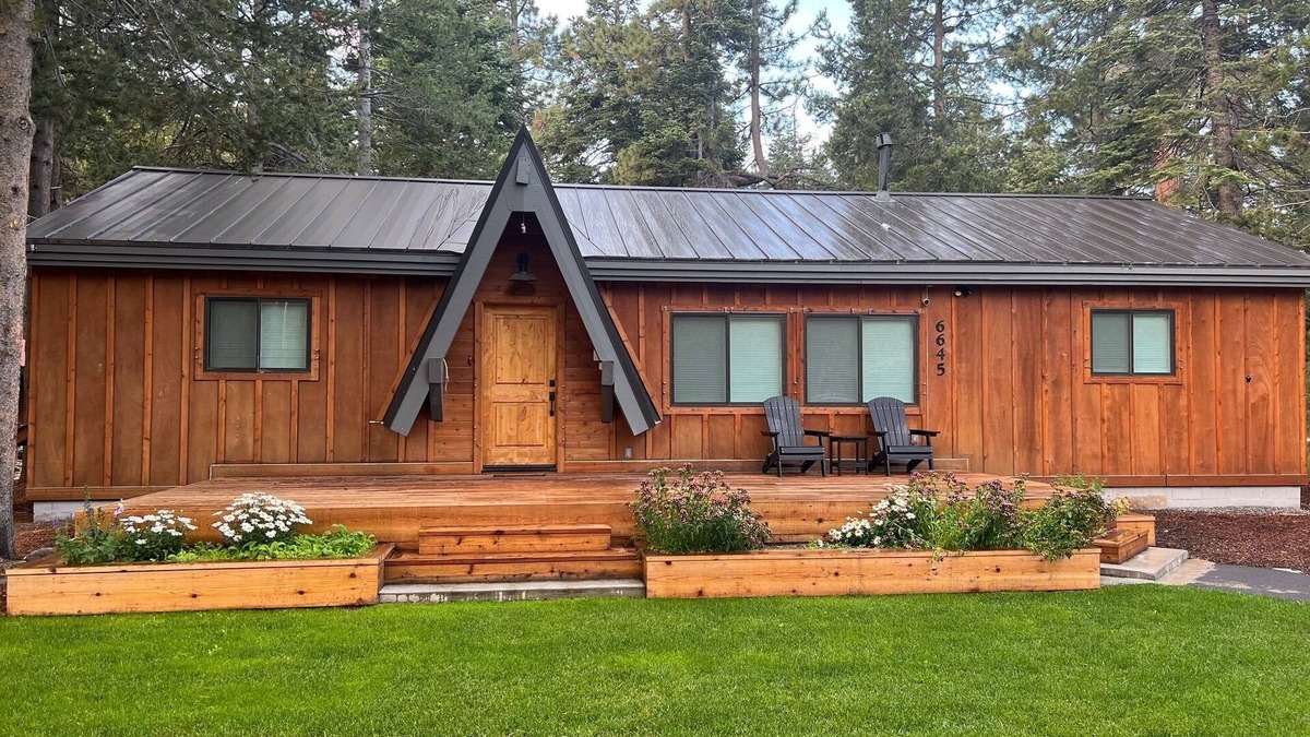 McKinney Estates House | Woodland Cabin Retreat