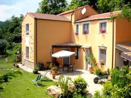 San Giorgio House | Woodland Escape with Pool