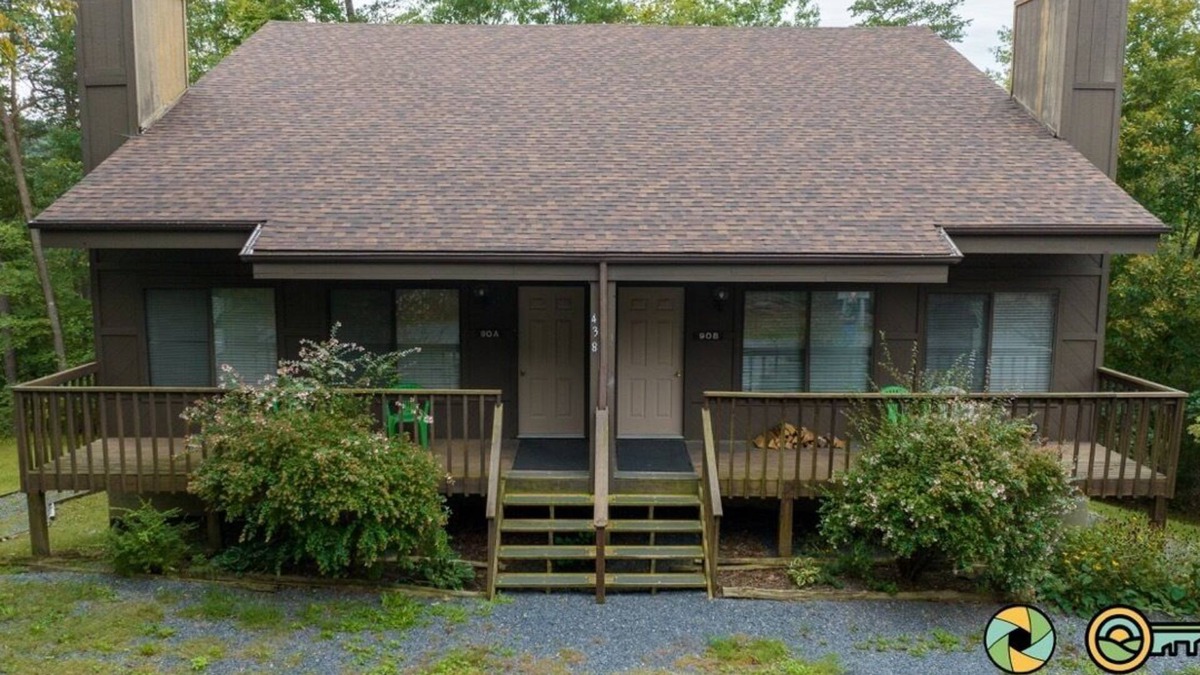 Basye House | Woodland Retreat (#90A) | Quiet area | Minutes to Bryce Resort!