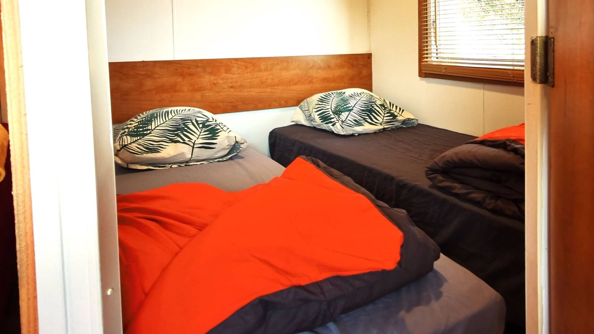 Saint-Peray Cabin | Woodpecker hut in the heart of nature