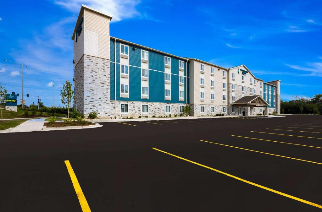 Addison Hotel | WoodSpring Suites Chicago Addison