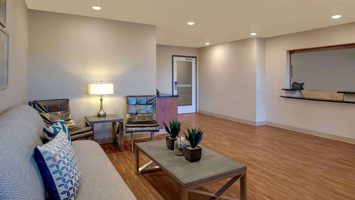 Frederick Hotel | WoodSpring Suites Frederick I-70