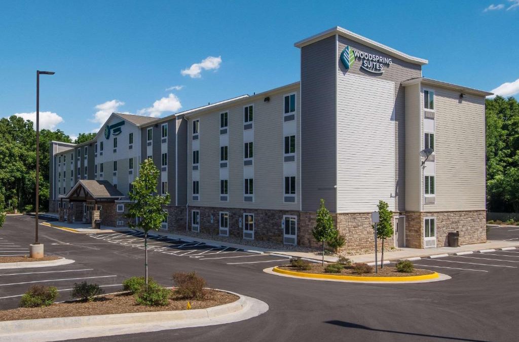 Lynchburg Hotel | WoodSpring Suites Lynchburg VA