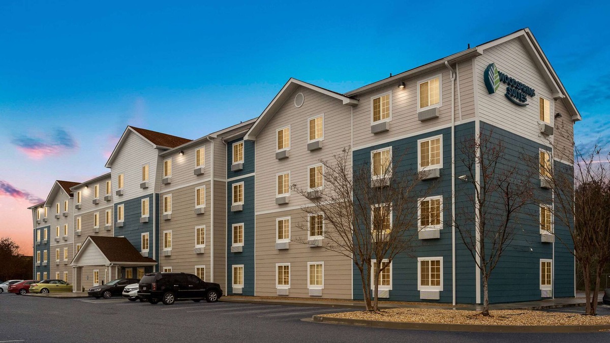 Macon Hotel | WoodSpring Suites Macon West I-475