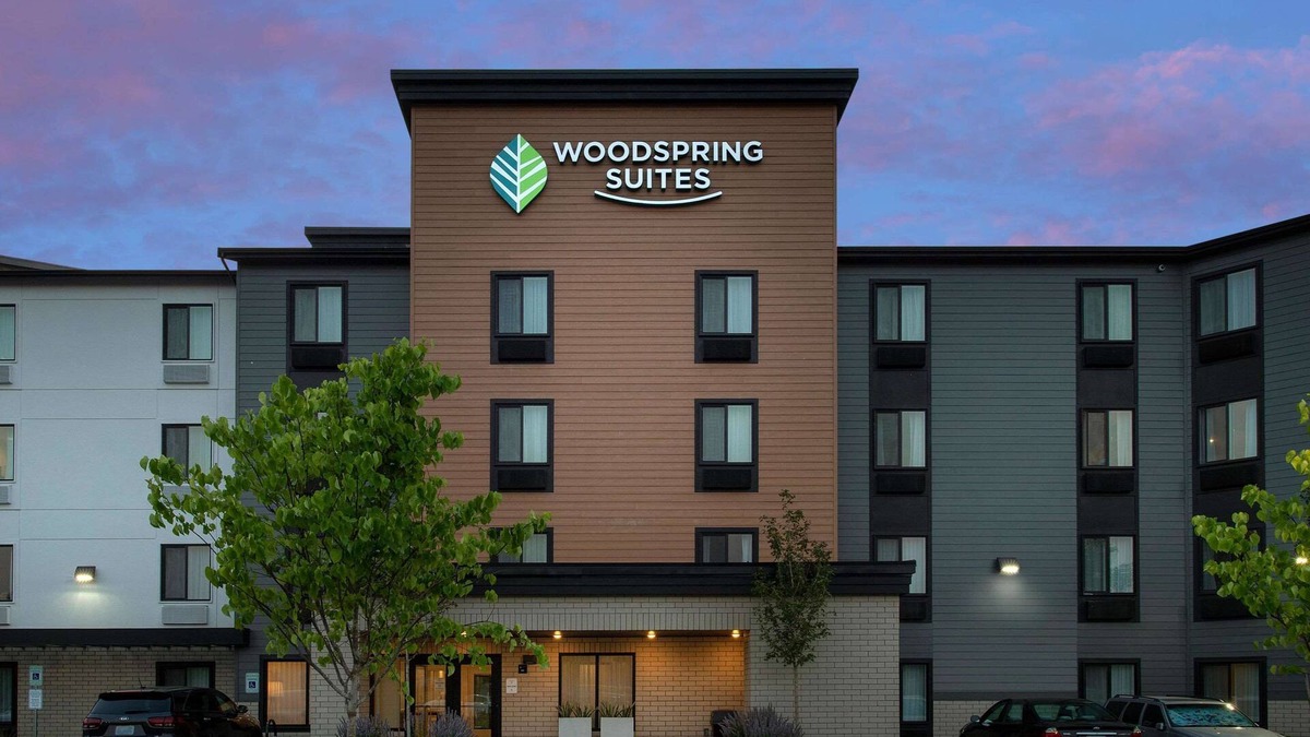 Tukwila Hotel | WoodSpring Suites Seattle Tukwila