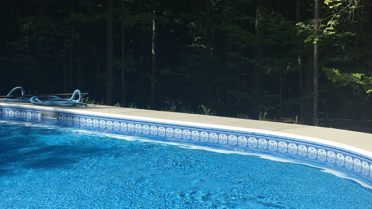 Woodstock House | Woodstock Paradise with Gardens & Private Heated Pool-Gardener's Special!