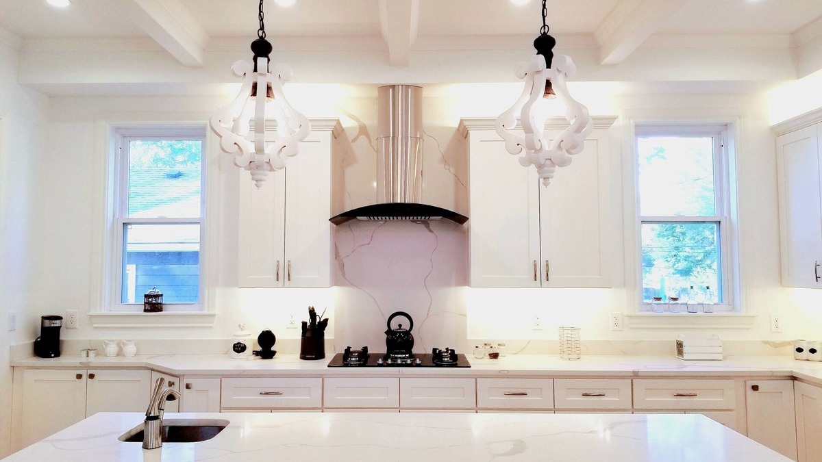 Royal Oak House | Woodward Grand! Tall ceiling new construction modern farmhouse design!