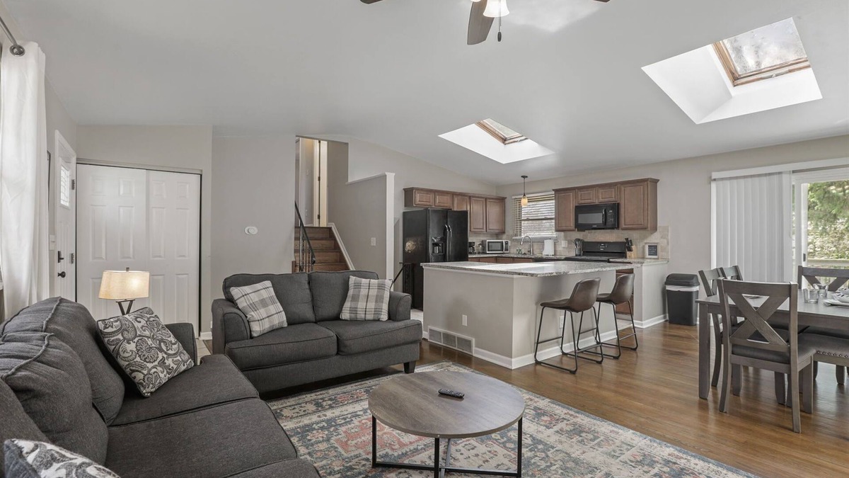 Columbus House | Woodward Park Charmer - 2 Ba 5 Bed - Fenced yard