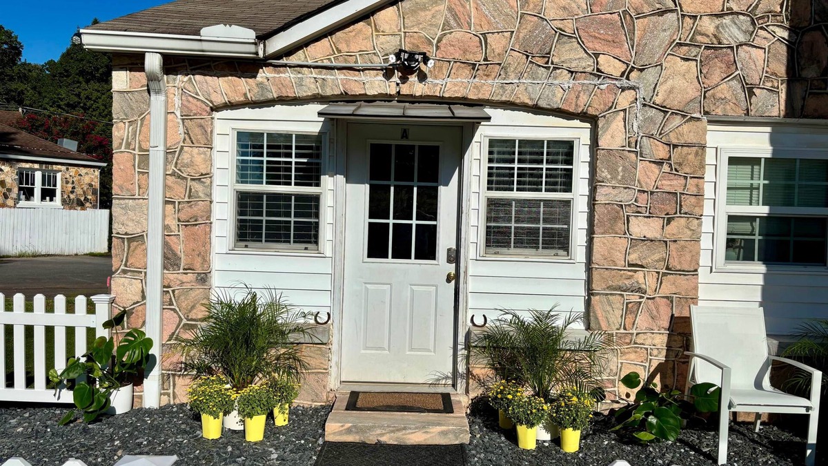 Dahlonega Villa | Woodward Villa A - Steps to Downtown Dahlonega