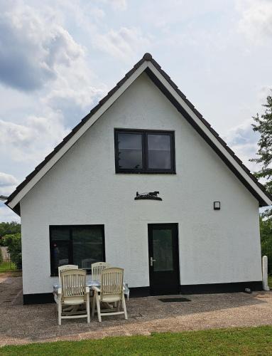 Westerhaar-Vriezenveensewijk House | Woonhuis De Elsejan