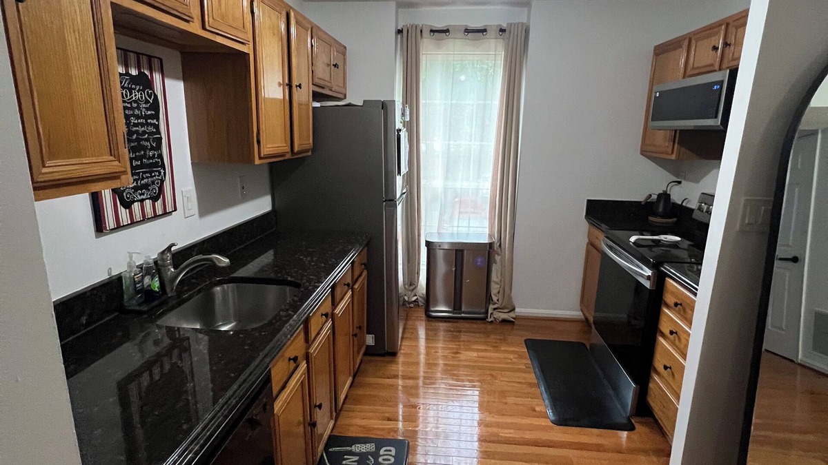 Walker Mill Bed & Breakfast | Work Home.