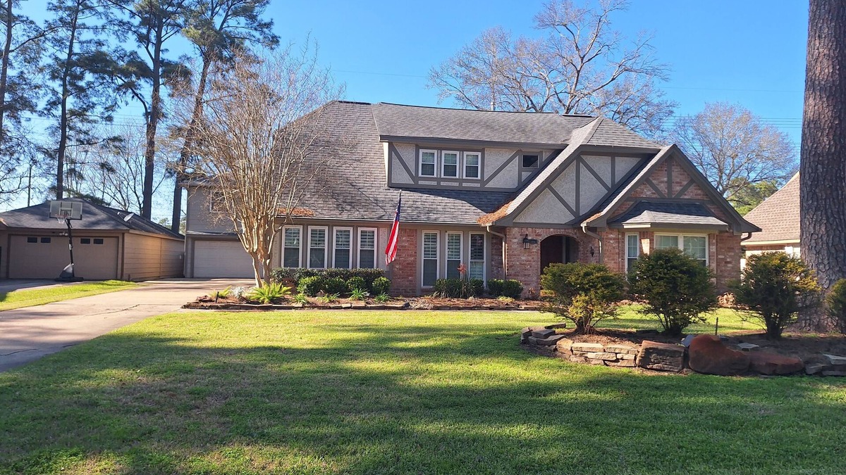 Cypress House | Work n' Play Cypress- Spacious 5-bedroom house with a pool/spa in north Cypress