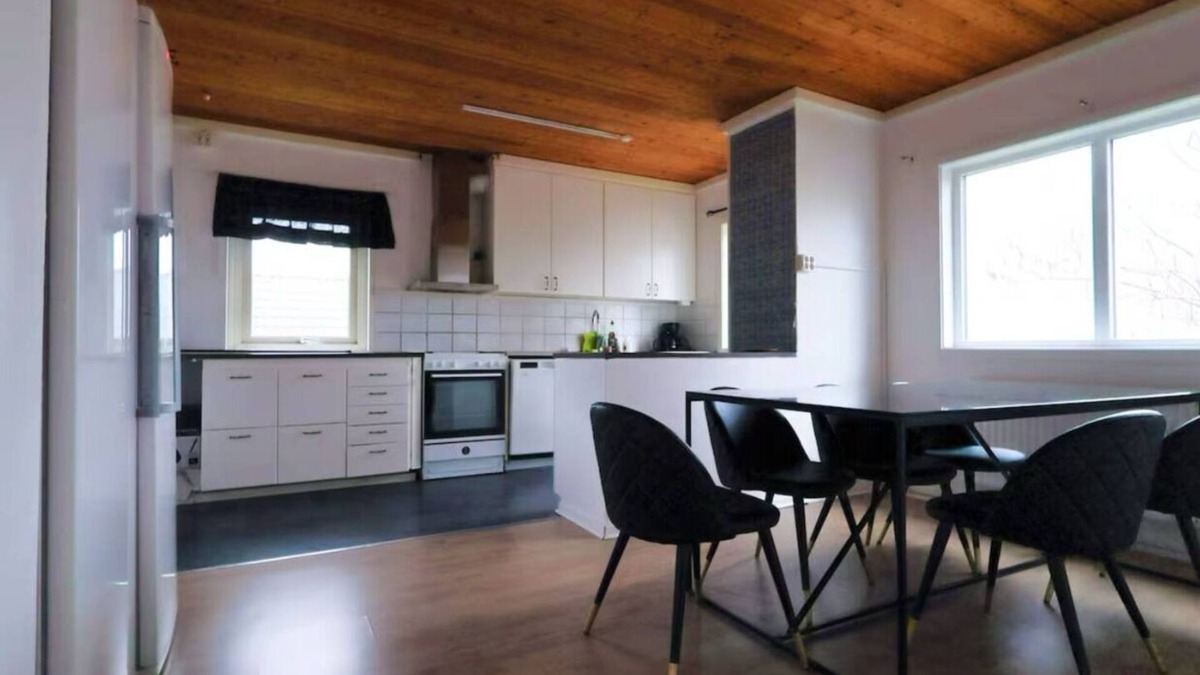 Gothenburg Apartment | Workers & Family House Near Volvo & SKF