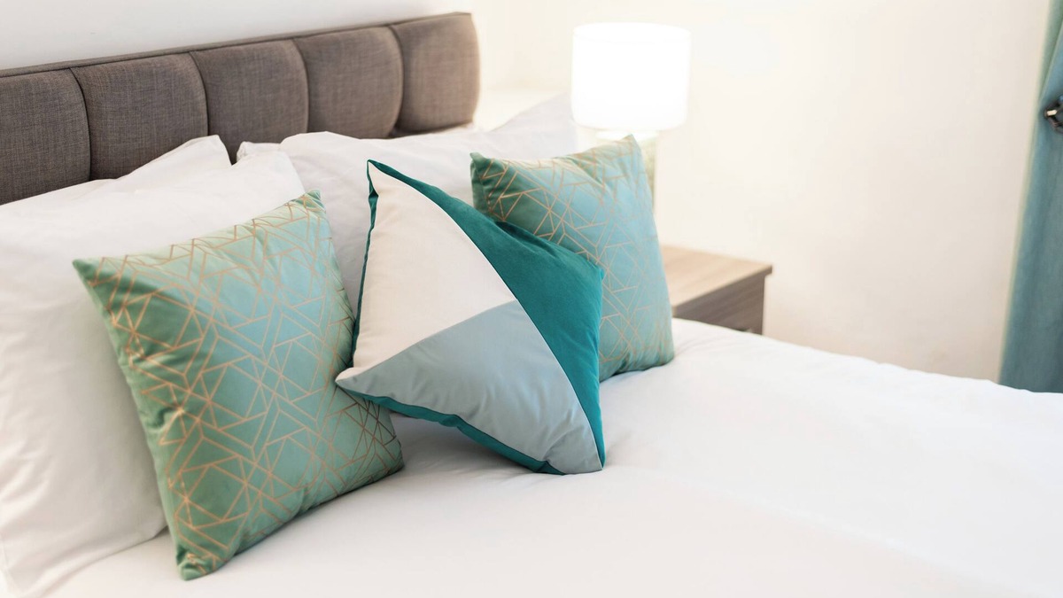 Landore Apartment | Working in Swansea? Try us out!