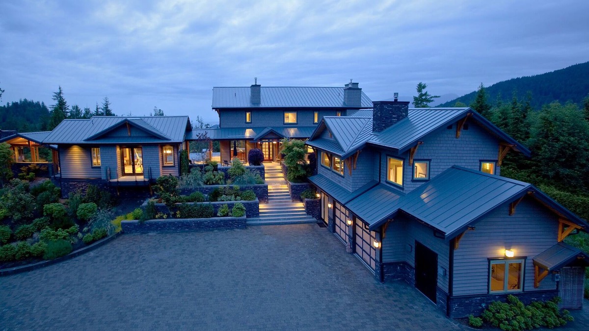 Bowen Island House | World Class Euro-Zen Private Estate with Panoramic Ocean Views