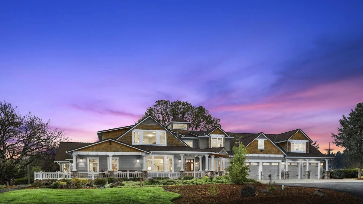 Helvetia House | World Renowned Roloff Farms, Billiards, Hot Tub, Game Room, On Acres of Farmland