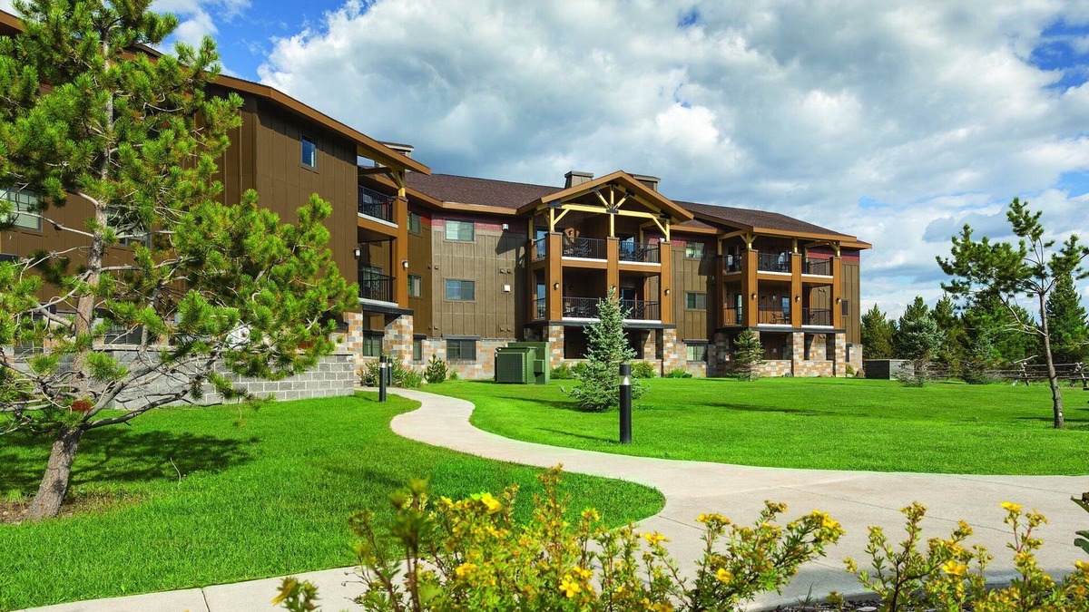 West Yellowstone Condo | Worldmark by Wyndham Resort Condo , Queen or 2 twins 2nd BR BEST!