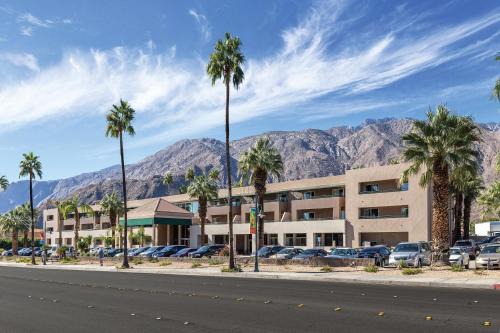 Uptown Design District Resort | WorldMark Palm Springs