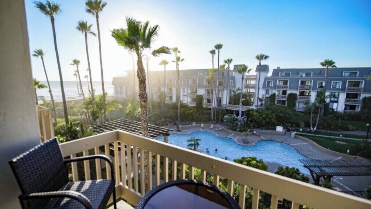 Townsite Condo | Wow! Beautiful Place! We Picked The Best For You! Don't let this one go!