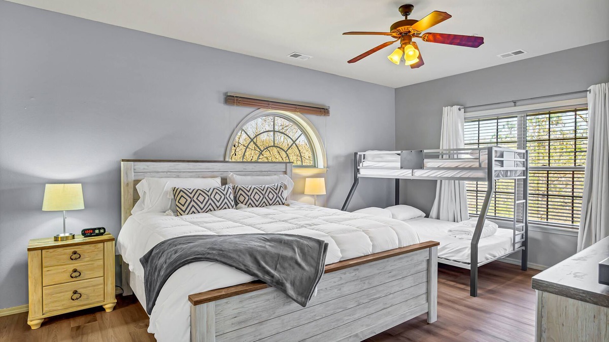 Branson West Condo | WOW! New walk in condo, no stairs w/3 pools next to SDC!