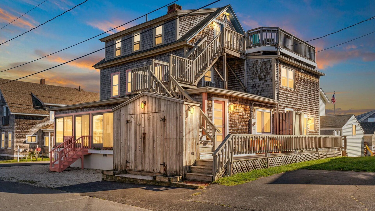 Wells Beach House | Wow! Newly Renovated Main Kitchen, Common Areas, Bathrms. Three Kitchens!