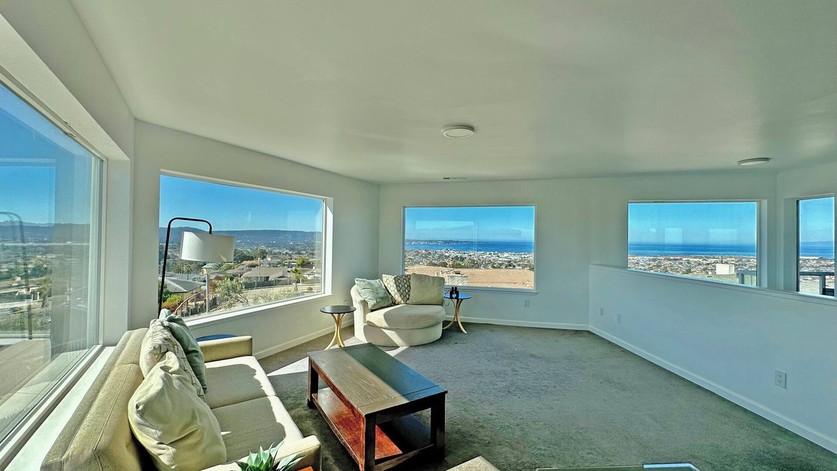 Seaside House | WOW Panoramic VIEWS of Entire Monterey Bay! King Beds, Large Kitchen