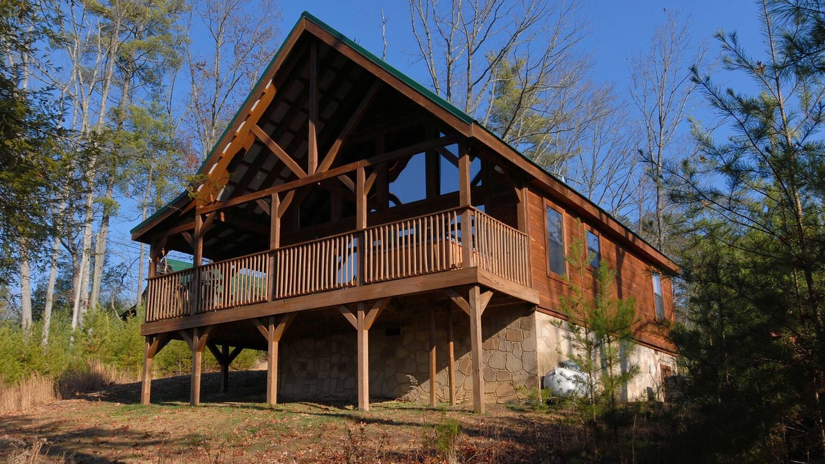 Caton Cabin | Wow! What A Cabin! Get Ready to Be "Wowed" by the Smokies!