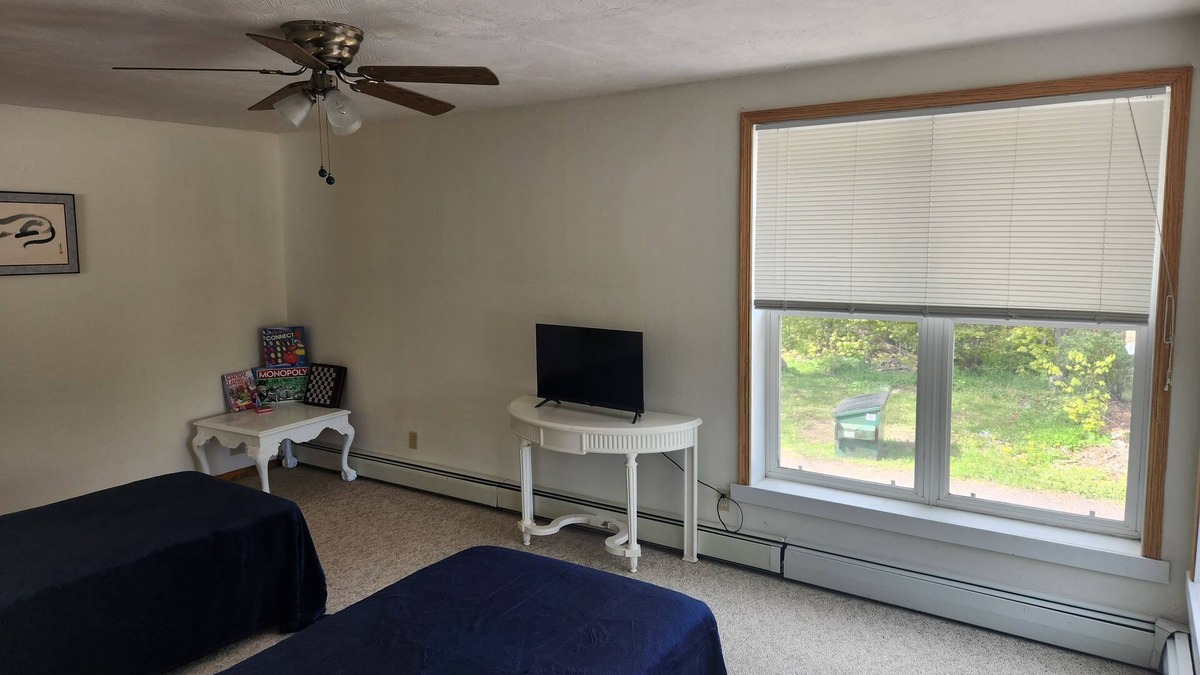 Houghton Apartment | WP1 EV Ready Group Option Near MTU – Perfect Keweenaw Adventure Basecamp!
