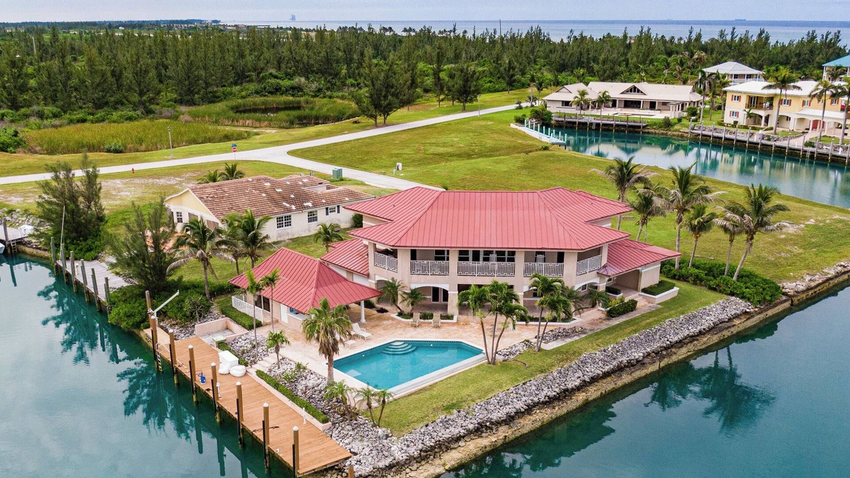West End House | Wrap Around Ocean View, Deep Water Dock, Pool and Tiki Bar