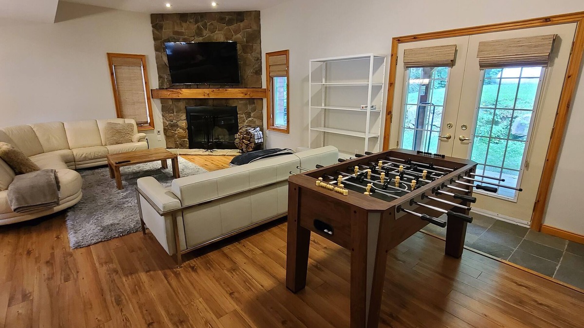 Algonquin Highlands Cottage | Wren Lake Haven 4 bedroom, 3 full bath