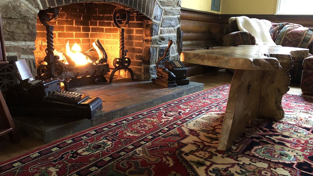 Wrightsville Cabin | Wrightsville Cabin: Outdoor Fire Pit: Hammock by the creek: Long Level Marina