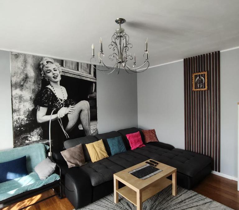 Pruszcz Gdanski Apartment | Współczesny Apartament Gdańsk