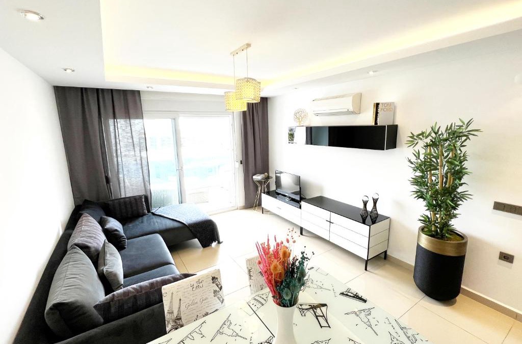 Alanya Apartment | Wunderschöne, Top ausgestattete 2 Zimmer Wohnung in Super Lage