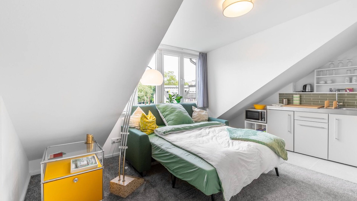 Ossendorf Apartment | Wunderschönes Dachstudio im Beliebten Köln Ehrenfeld