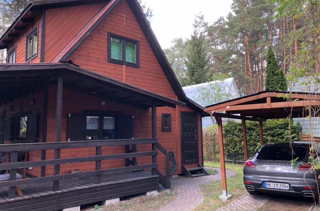 Miedzyrzecz House | wunderschönes Ferienhaus direkt am See zu vermieten
