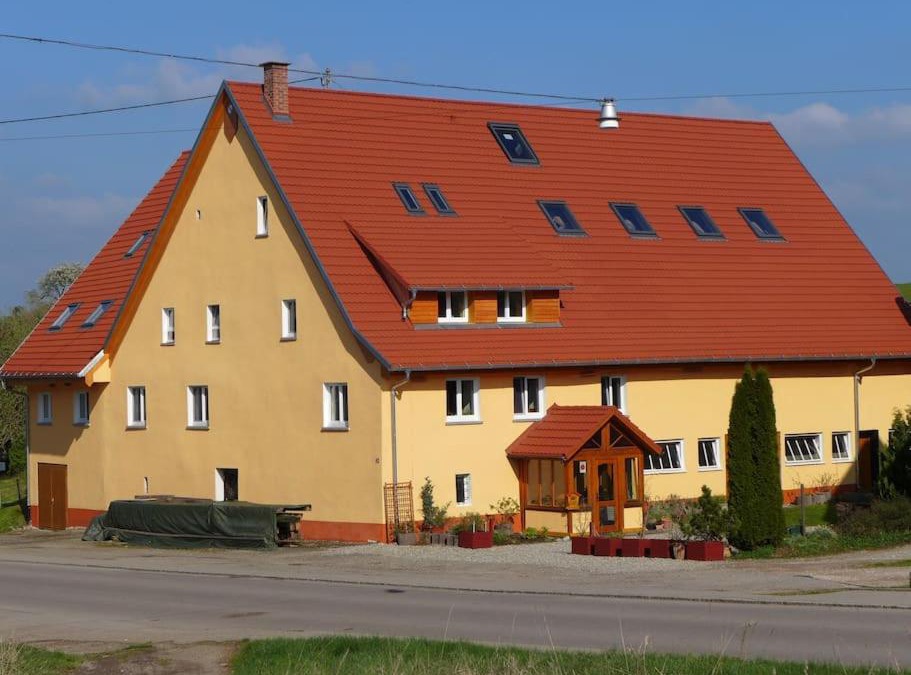 Bonndorf Apartment | Wutachschlucht - spacious apartment in renovated farmhouse