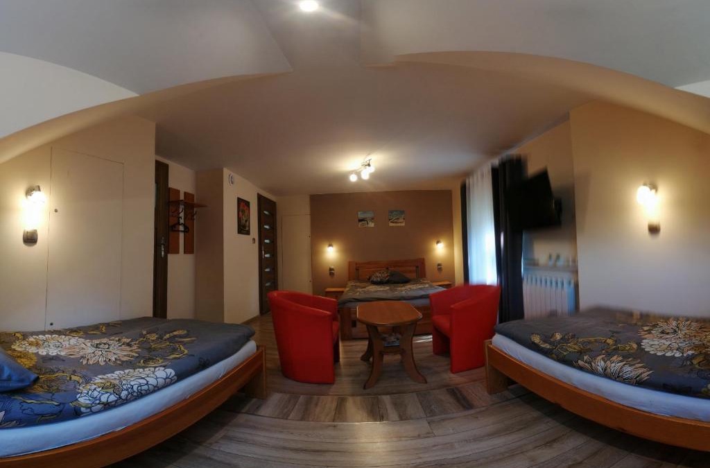 Nadarzyn House | WYGODA