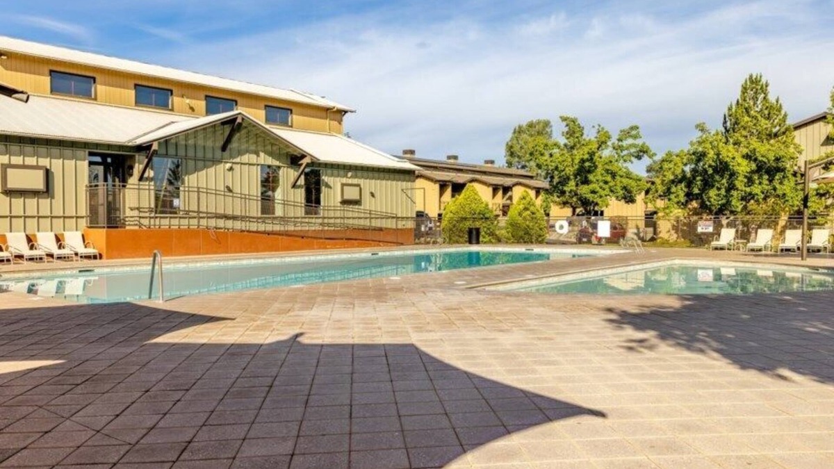 Angels Camp Condo | Wyndham Angels Camp - Luxurious 1 Bedroom Condo