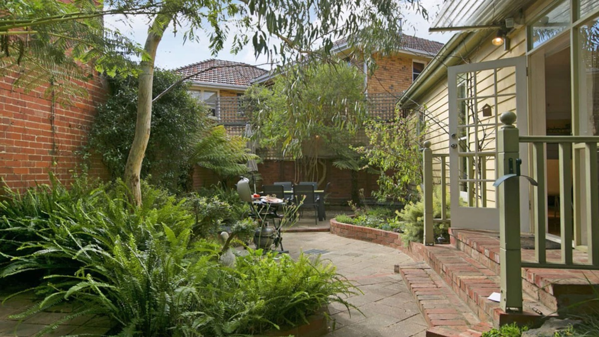 St Kilda Cottage | Wyndham Cottage St Kilda