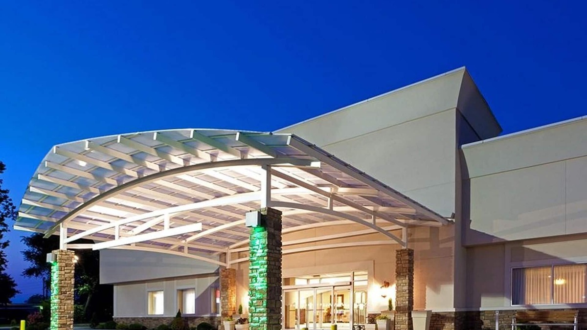 Dover Hotel | Wyndham Garden Dover