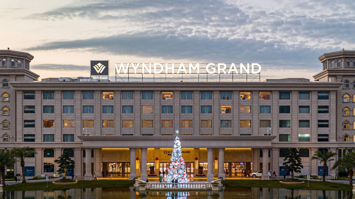 Duanzhou Qu Hotel | Wyndham Grand Zhaoqing Downtown