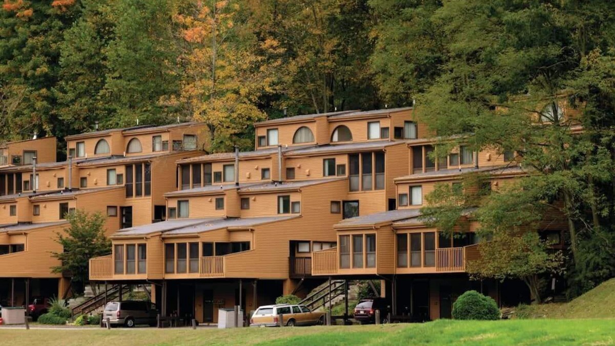 Shawnee On Delaware Condo | Wyndham Shawnee Village|1BR/1BA Full Balcony Suite