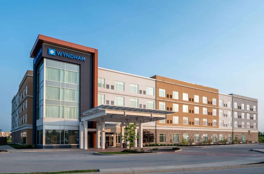 Westfield Hotel | Wyndham Westfield