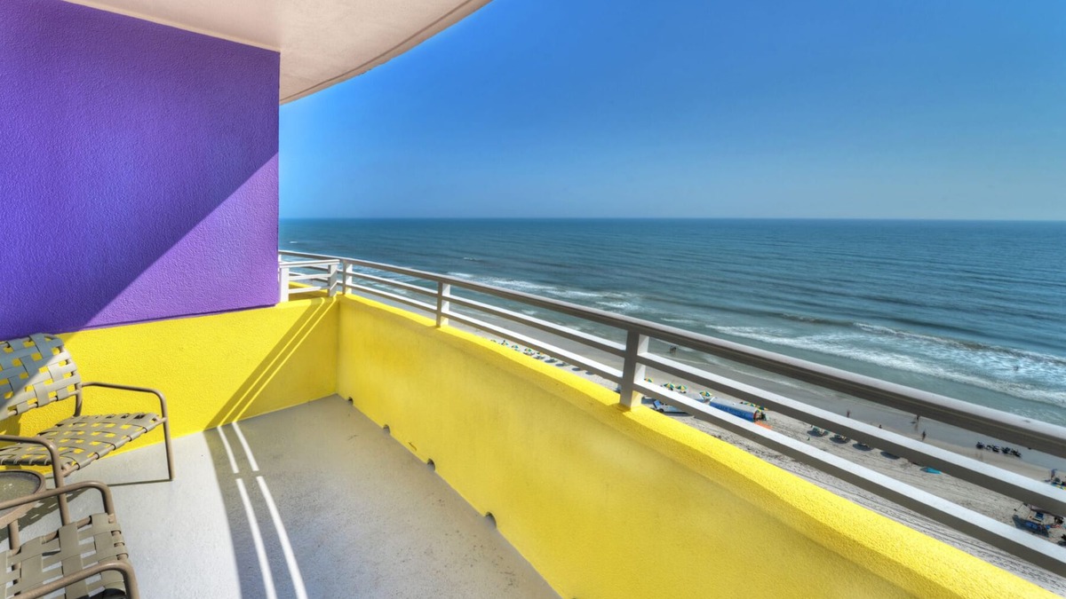 Brush - Stewarts Condo | Wyndhams Ocean Walk Resort 3/2 Deluxe